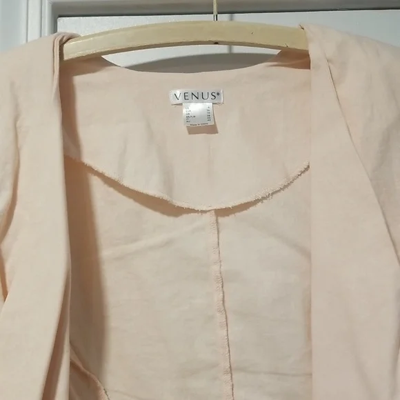 Venus Blazer - Picture 7 of 10